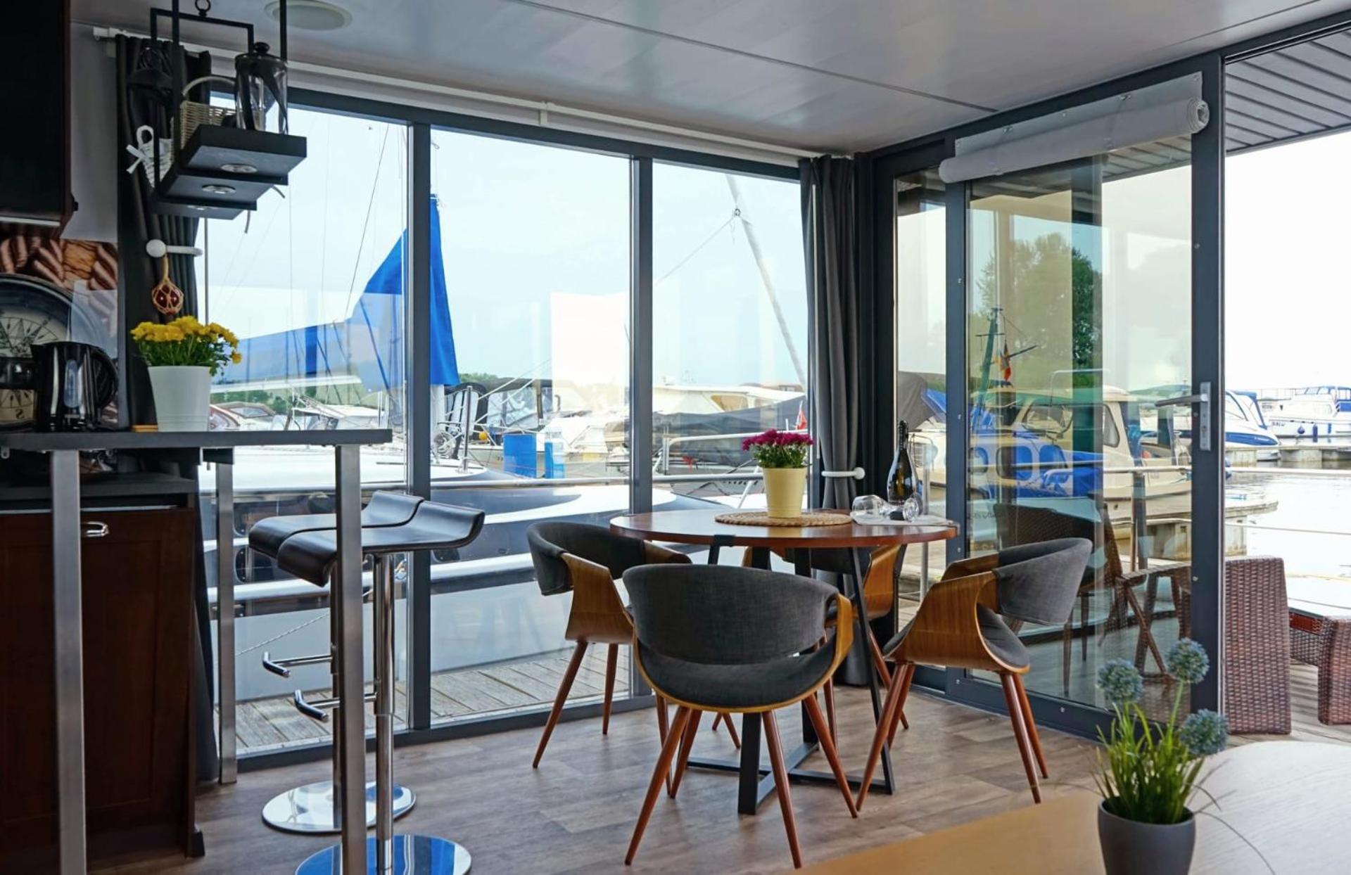 Ferienzentrum Yachthafen Rechlin Exterior foto